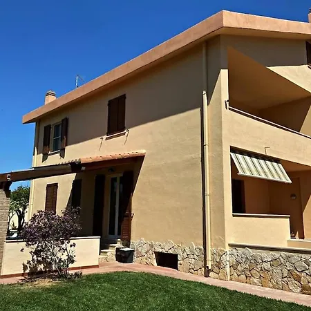 Villa Dei Limoni, Margine Rosso, Sardinia Su Forti